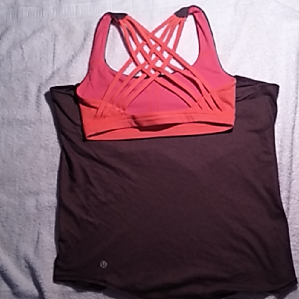 Lululemon Tank Top w/ Built In Bra